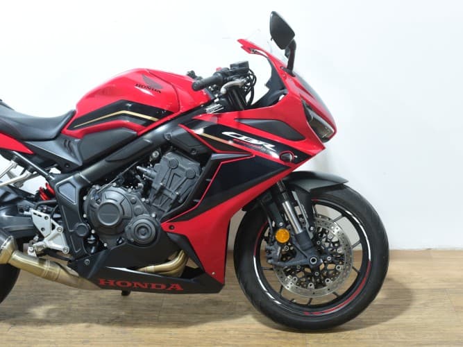 Comprar HONDA CBR 650 R (SC PROJECT HOMOLOGADO) (A) 2023 de segunda mano HONDA CBR 650 R (SC PROJECT HOMOLOGADO) (A) 2023 de segunda mano