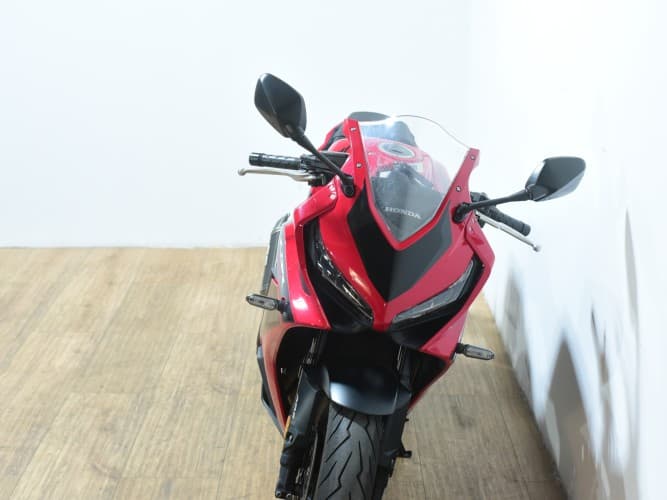 Comprar HONDA CBR 650 R (SC PROJECT HOMOLOGADO) (A) 2023 de segunda mano HONDA CBR 650 R (SC PROJECT HOMOLOGADO) (A) 2023 de segunda mano