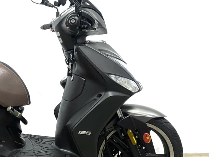 KYMCO AGILITY CITY 125 (TOP CASE) 2020 de segunda mano