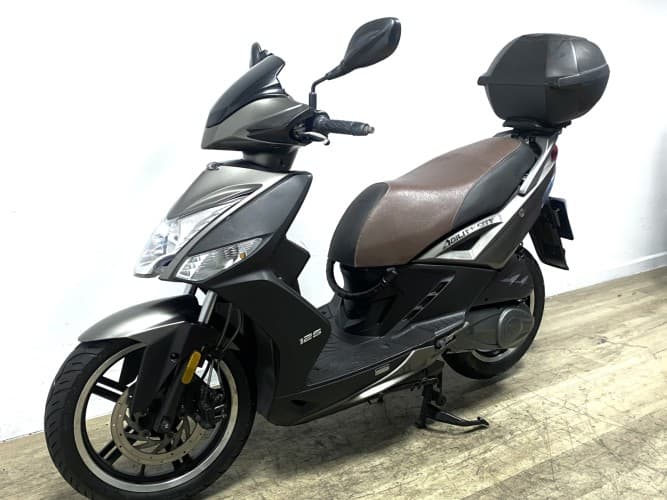 KYMCO AGILITY CITY 125 (TOP CASE) 2020 de segunda mano