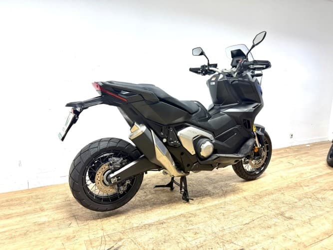 HONDA X-ADV 750 2022 de segunda mano