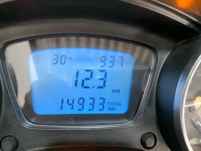 PIAGGIO MP3 400 HPE (TOP CASE) 2021 de segunda mano