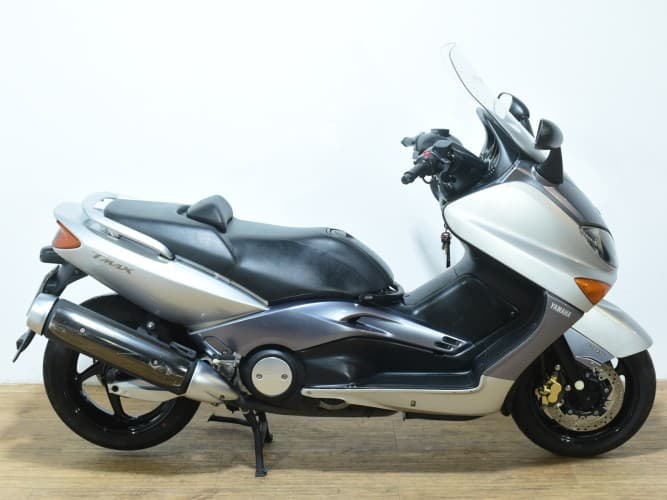 YAMAHA TMAX 500 2008 de segunda mano