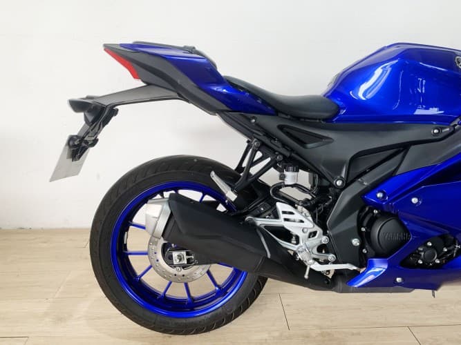 YAMAHA YZF R125 2025 de segunda mano