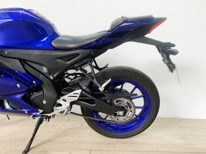 YAMAHA YZF R125 2025 de segunda mano