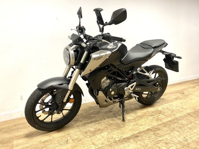 Comprar HONDA CB 125 R 2018 de segunda mano HONDA CB 125 R 2018 de segunda mano