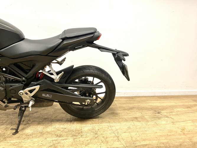 Comprar HONDA CB 125 R 2018 de segunda mano HONDA CB 125 R 2018 de segunda mano