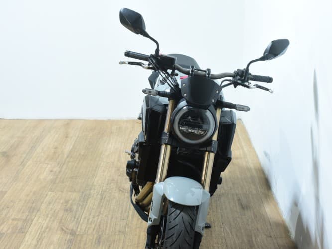 HONDA CB 650 R 2021 de segunda mano