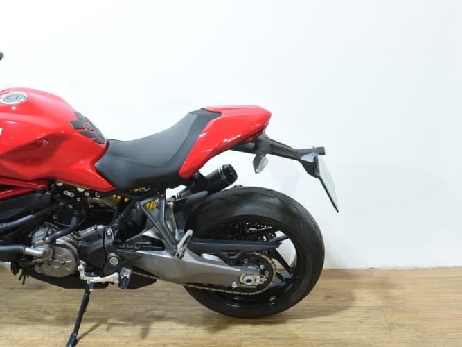 DUCATI MONSTER 821 (Termignoni no homol. Repro oficial) 2019 de segunda mano