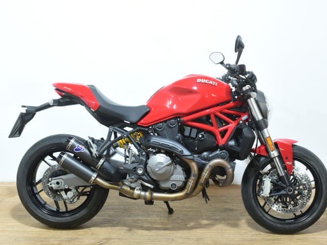 DUCATI MONSTER 821 (Termignoni no homol. Repro oficial) 2019 de segunda mano