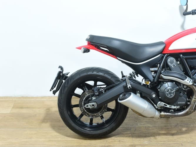 DUCATI SCRAMBLER ICON (A2) 2017 de segunda mano