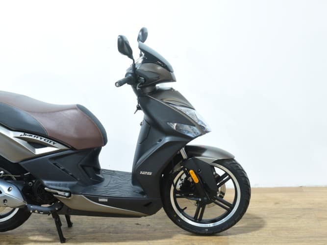 Comprar KYMCO AGILITY CITY 125 2021 de segunda mano KYMCO AGILITY CITY 125 2021 de segunda mano