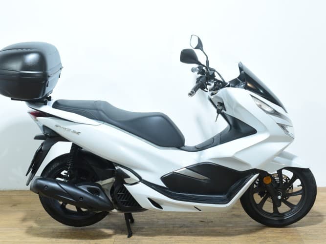 Comprar HONDA PCX 125 2021 de segunda mano HONDA PCX 125 2021 de segunda mano