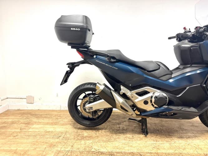 Comprar HONDA FORZA 750 (A) (TOP CASE) 2023 de segunda mano HONDA FORZA 750 (A) (TOP CASE) 2023 de segunda mano