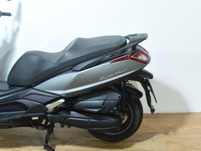 KYMCO SUPER DINK 125 2018 de segunda mano