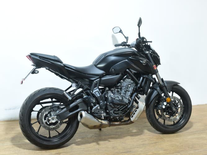 Comprar YAMAHA MT-07 (A2) 2021 de segunda mano YAMAHA MT-07 (A2) 2021 de segunda mano
