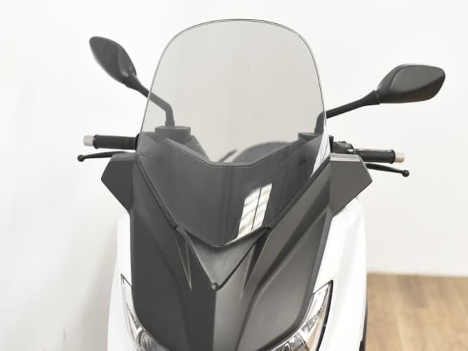 YAMAHA XMAX 400 2015 de segunda mano