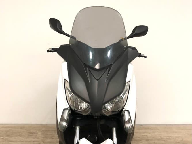 Comprar YAMAHA XMAX 400 2015 de segunda mano YAMAHA XMAX 400 2015 de segunda mano
