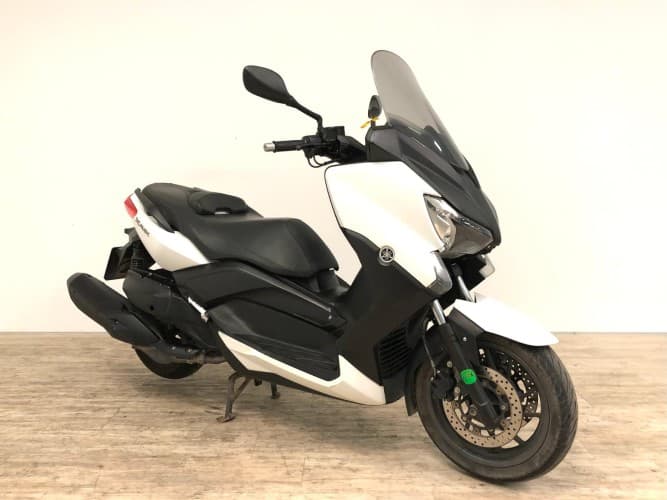 Comprar YAMAHA XMAX 400 2015 de segunda mano YAMAHA XMAX 400 2015 de segunda mano