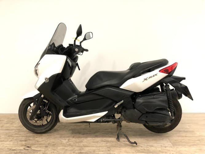 Comprar YAMAHA XMAX 400 2015 de segunda mano YAMAHA XMAX 400 2015 de segunda mano