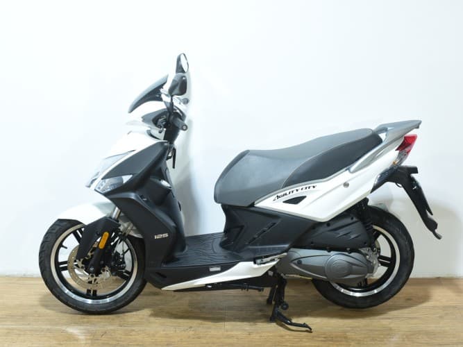 Comprar KYMCO AGILITY CITY 125 2023 de segunda mano KYMCO AGILITY CITY 125 2023 de segunda mano