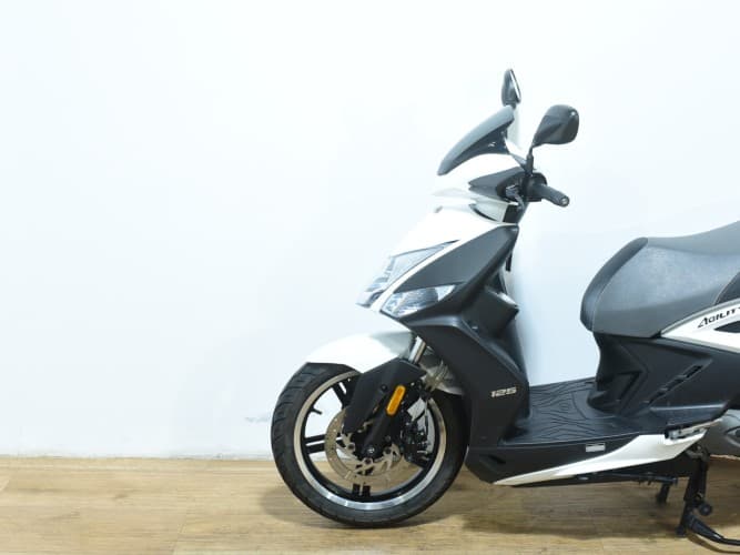 Comprar KYMCO AGILITY CITY 125 2023 de segunda mano KYMCO AGILITY CITY 125 2023 de segunda mano