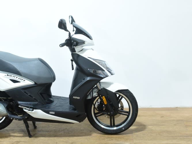 Comprar KYMCO AGILITY CITY 125 2023 de segunda mano KYMCO AGILITY CITY 125 2023 de segunda mano