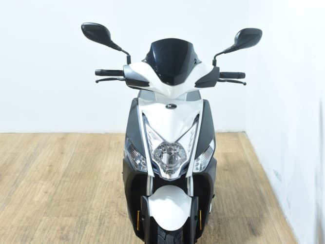Comprar KYMCO AGILITY CITY 125 2023 de segunda mano KYMCO AGILITY CITY 125 2023 de segunda mano