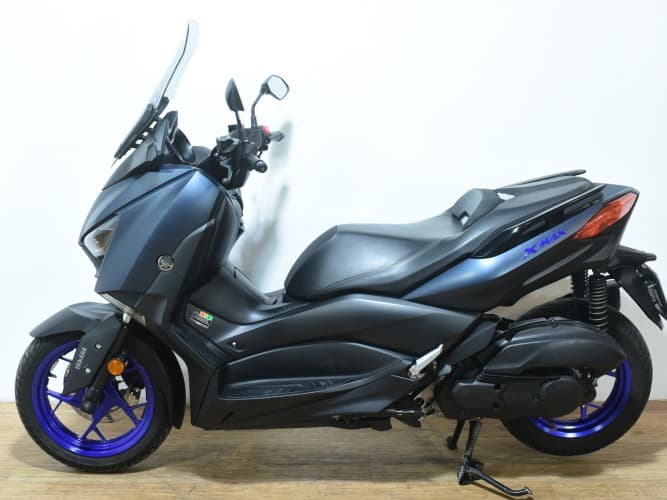YAMAHA XMAX 125 2022 de segunda mano