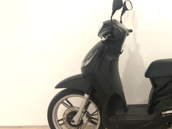 Comprar PEUGEOT TWEET 125 2013 de segunda mano PEUGEOT TWEET 125 2013 de segunda mano