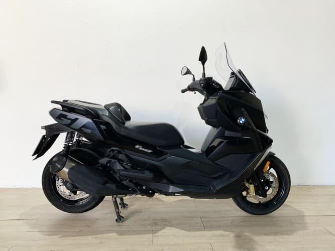 Comprar BMW C 400 GT TRIPLE BLACK (PACK COMFORT) 2022 de segunda mano BMW C 400 GT TRIPLE BLACK (PACK COMFORT) 2022 de segunda mano