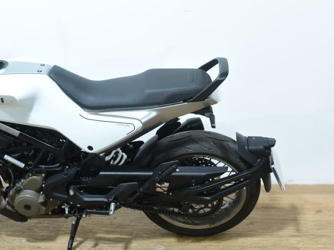HUSQVARNA VITPILEN 401 2022 de segunda mano