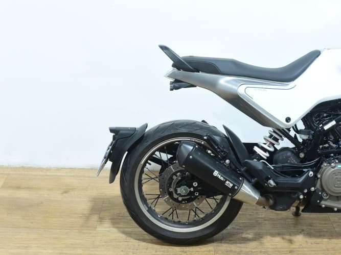 HUSQVARNA VITPILEN 401 2022 de segunda mano