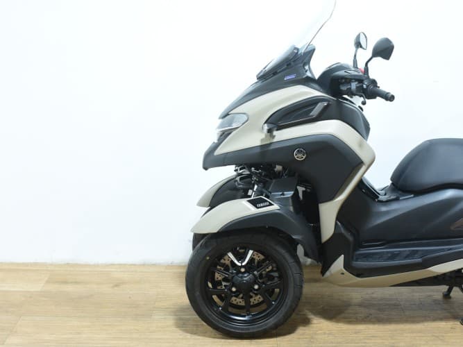 Comprar YAMAHA TRICITY 300 2023 de segunda mano YAMAHA TRICITY 300 2023 de segunda mano