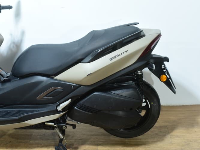 Comprar YAMAHA TRICITY 300 2023 de segunda mano YAMAHA TRICITY 300 2023 de segunda mano