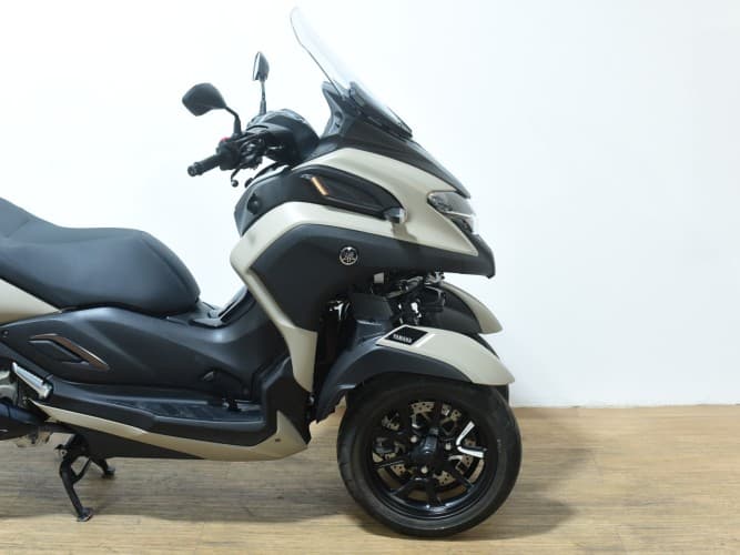 Comprar YAMAHA TRICITY 300 2023 de segunda mano YAMAHA TRICITY 300 2023 de segunda mano