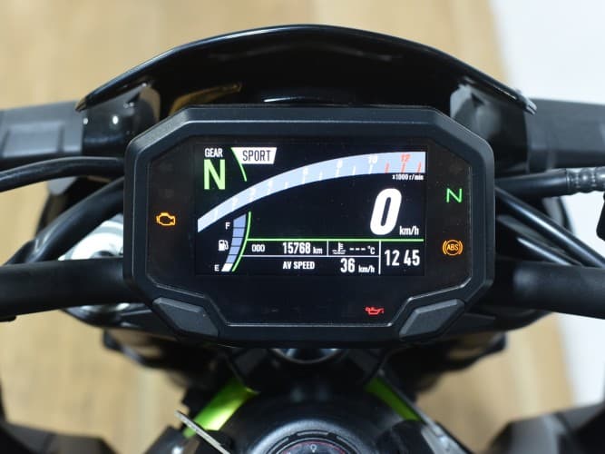 Comprar KAWASAKI Z 900 (A) 2020 de segunda mano KAWASAKI Z 900 (A) 2020 de segunda mano