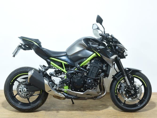 Comprar KAWASAKI Z 900 (A) 2020 de segunda mano KAWASAKI Z 900 (A) 2020 de segunda mano