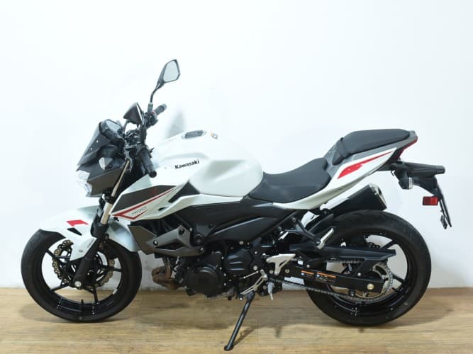 Comprar KAWASAKI Z 400 2024 de segunda mano KAWASAKI Z 400 2024 de segunda mano