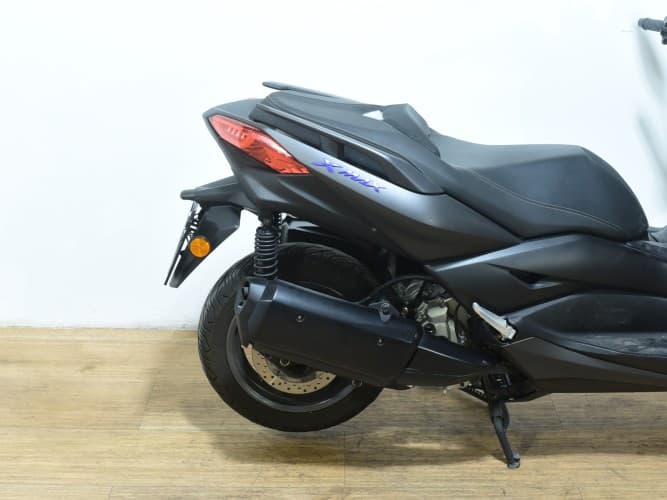 Comprar YAMAHA XMAX 300 2023 de segunda mano YAMAHA XMAX 300 2023 de segunda mano