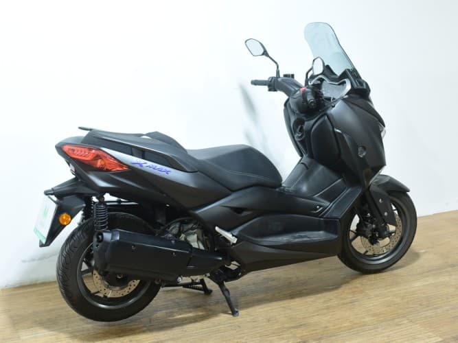Comprar YAMAHA XMAX 300 2023 de segunda mano YAMAHA XMAX 300 2023 de segunda mano