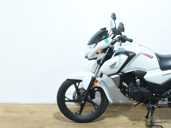 HONDA CB 125 F (TOP CASE) 2022 de segunda mano