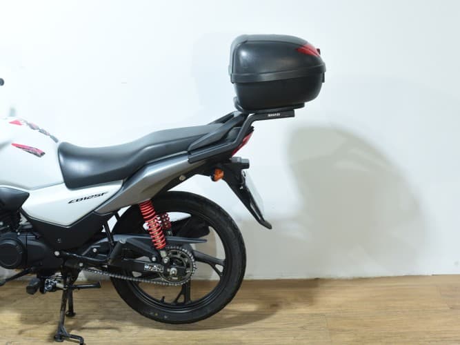 HONDA CB 125 F (TOP CASE) 2022 de segunda mano