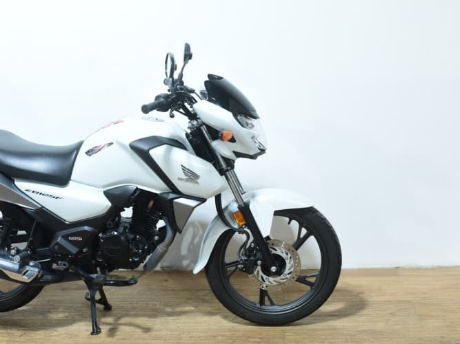 HONDA CB 125 F (TOP CASE) 2022 de segunda mano