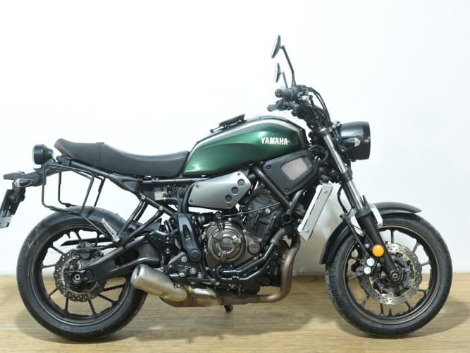 Comprar YAMAHA XSR 700 (A2) 2017 de segunda mano YAMAHA XSR 700 (A2) 2017 de segunda mano