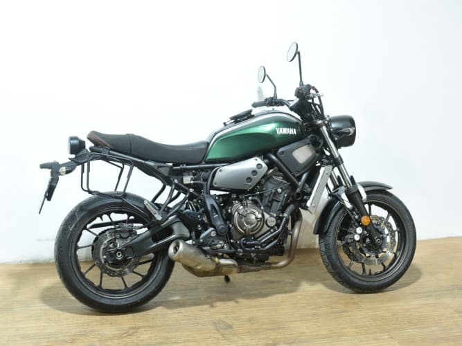 Comprar YAMAHA XSR 700 (A2) 2017 de segunda mano YAMAHA XSR 700 (A2) 2017 de segunda mano