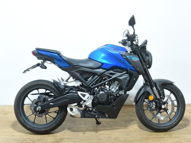 HONDA CB 125 R 2024 de segunda mano