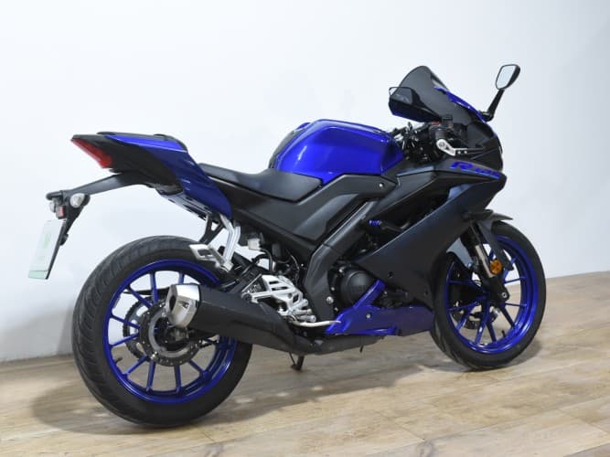 Comprar YAMAHA YZF R125 2022 de segunda mano YAMAHA YZF R125 2022 de segunda mano