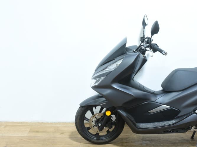 Comprar HONDA PCX 125 2018 de segunda mano HONDA PCX 125 2018 de segunda mano