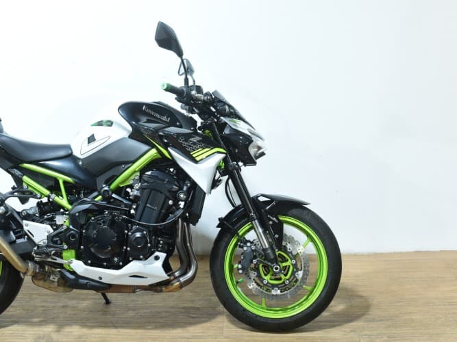 Comprar KAWASAKI Z 900 (FULL)(LEO VINCE HOMOLOGADO +250€) 2021 de segunda mano KAWASAKI Z 900 (FULL)(LEO VINCE HOMOLOGADO +250€) 2021 de segunda mano